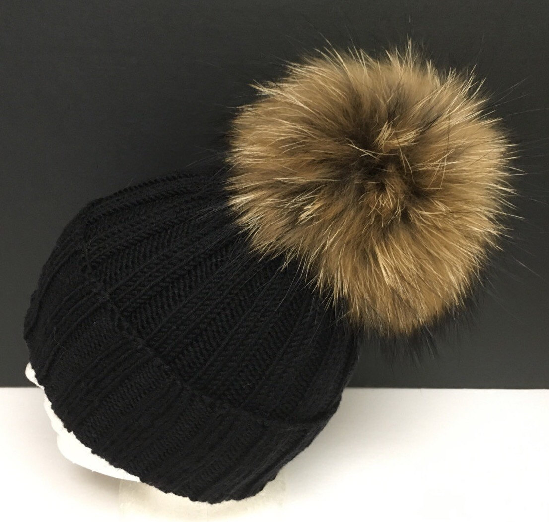 Ribbed Black Wool Beanie Hat - Natural Brown Raccoon Fur Pom Pom 99